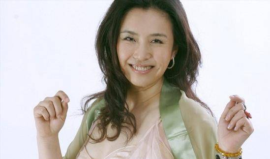 戚成钢|《乔家的儿女》大结局：乔一成离婚两次，乔祖望自杀，乔四美最惨