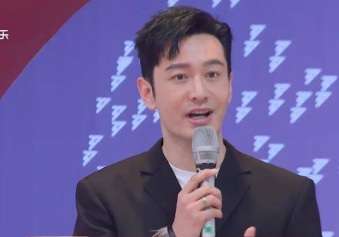 节目组|怼节目组、撕评委，脱鞋坐地上吃香蕉，30个女星去选秀有多豪横？