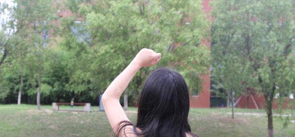 方法|为啥有人晒不黑,有人一晒就黑,还很难变白?3大防晒误区别中招