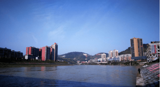 湖南省有个跟镇一样大的市，GDP却没一个县高，藏着全国最大的锑