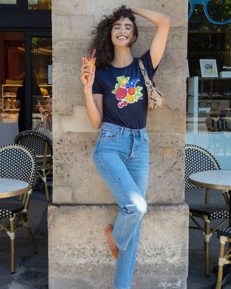 牛油果|肯达尔詹娜牛油果绿度假装太美了，大妈水果风穿搭如何穿得时尚？