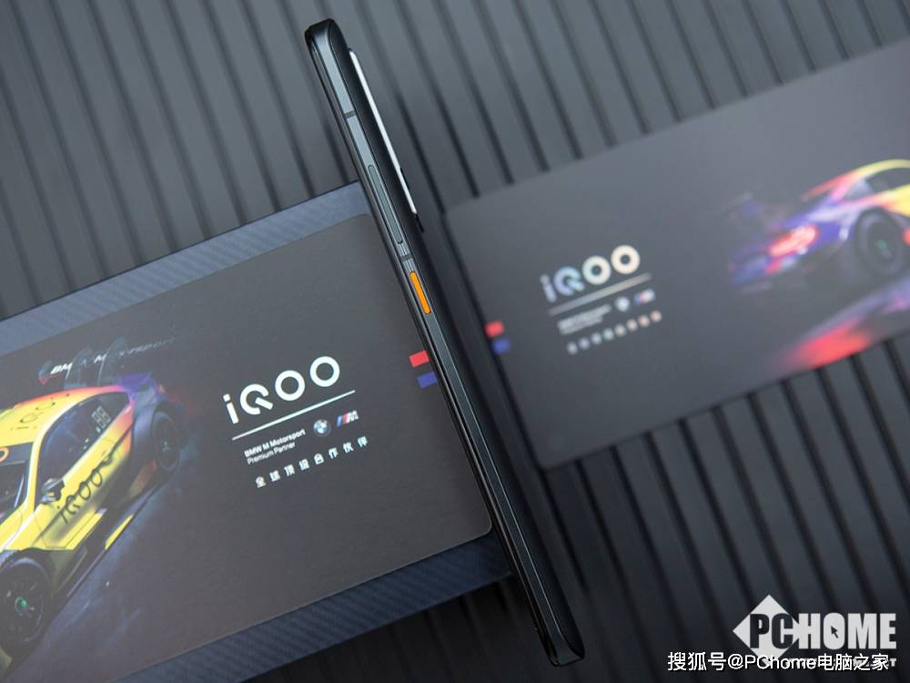 方面|iQOO 8图赏：极致操控体验诠释何为未来电竞旗舰