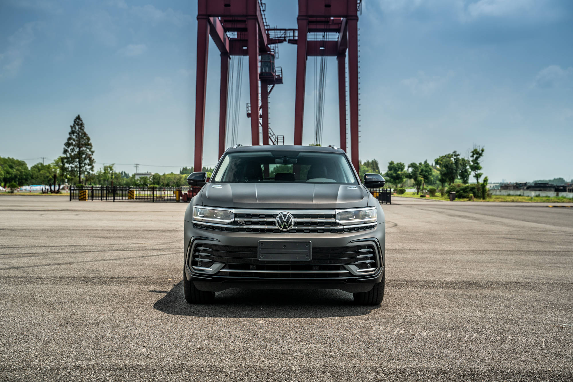 弹车评测上汽大众新途昂x除了v6还有什么亮点吗