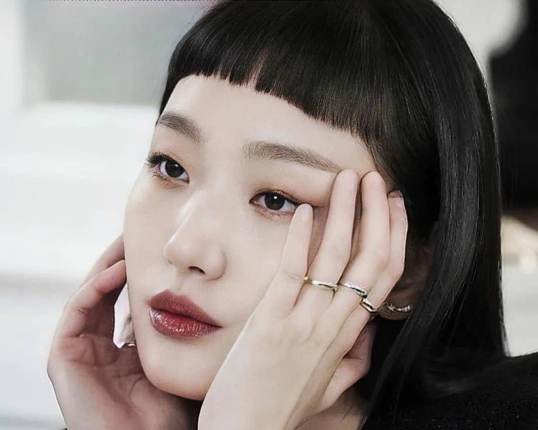 发型|短发真不能乱剪！连貌美女明星都常翻车，有人好看有人被疯狂吐槽