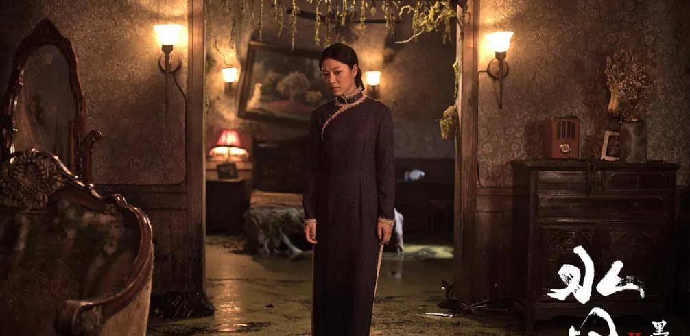 电影|上映2天票房第一，离开陈思诚后，不靠性感成名的她，终成大女主