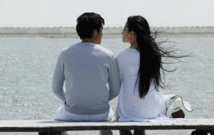 男人放不下一个人,就会是这个样子,要明白_搜狐网