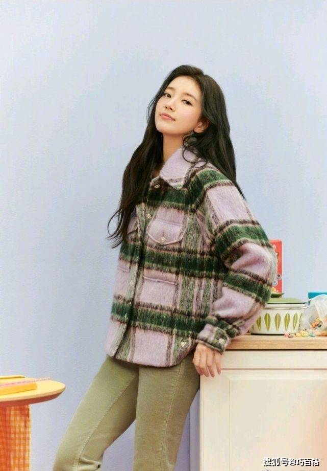 女生|盘点裴秀智的秋季穿搭，基础款尽显清新气质，20多岁女生可以参考