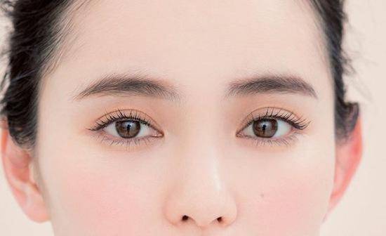 浅色|男友们都爱的伪素颜妆，满满的少女气息，你确定不学学吗？