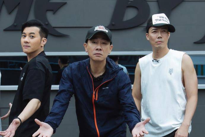 陈小春|央媒点名置顶《披荆斩棘的哥哥》，多位哥哥被点，他是第一个