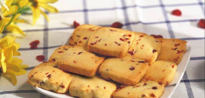 學生上課|4種學生上課最愛偷吃的零食，學渣肯定全吃過，沒偷吃的是學霸