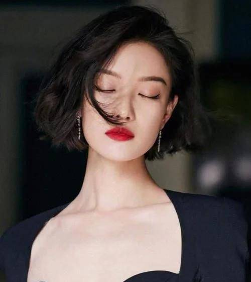 眼睛|女生脸上有这5个“特征”，属于天生的“美人胚子”，越看越惊艳