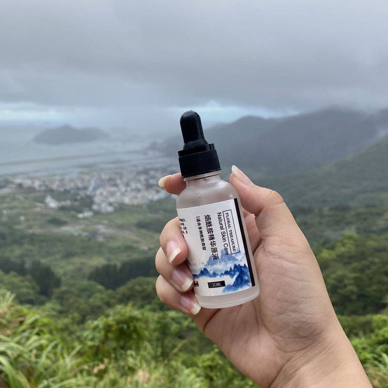 玉集|非常有效的美白抗衰老精华素推荐，有效补水锁水肌肤瞬间水润细致