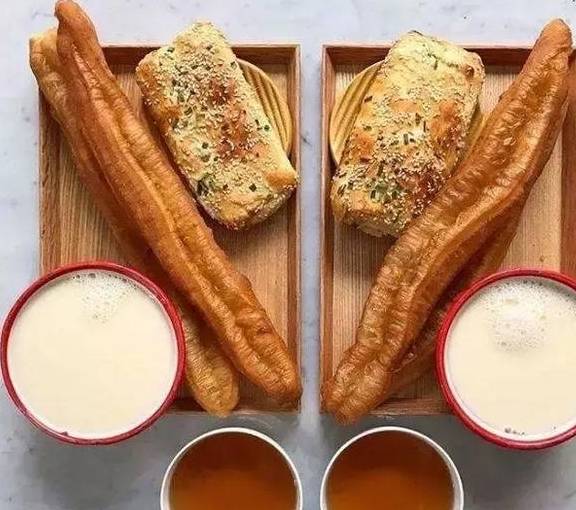 食品|秋天的早餐，请安排上这两黄一红