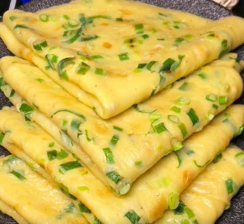 葱花|分享一份快速做出的早餐，葱花鸡蛋饼的做法