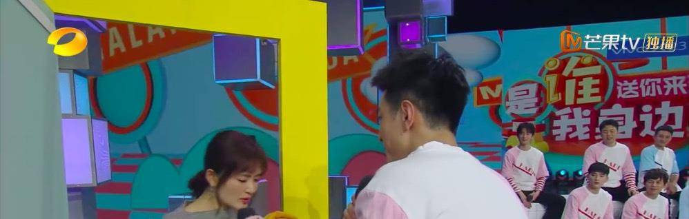 离场|胡一天不动脑子答错题目,维嘉生气摔衣服直接离场,金瀚开撩谢娜