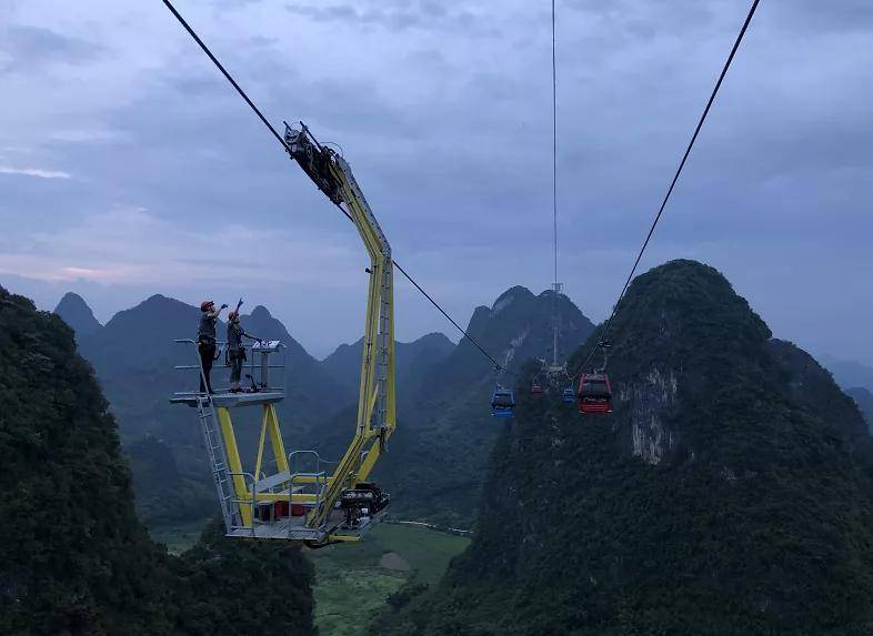 救援演习培训 )04抱索器拆检及部分探伤抱索器是索道设备的核心部件