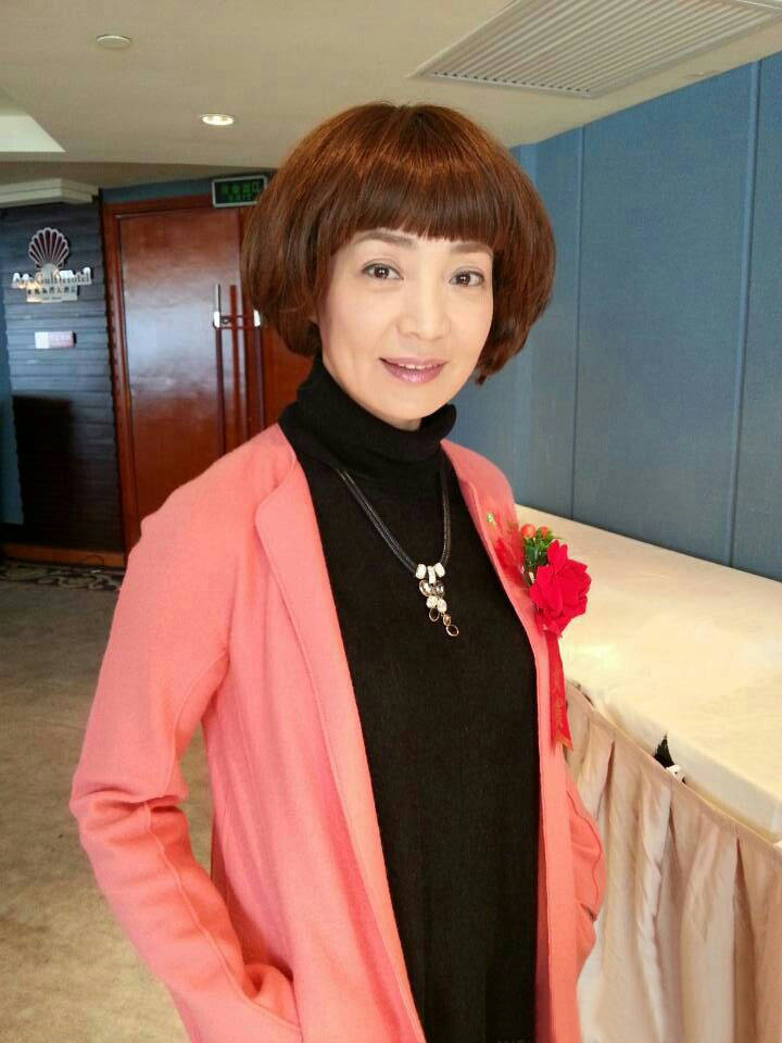 原创著名演员戴春荣与女儿女婿住对门这个岳母管得宽