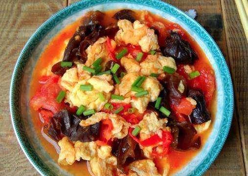 做什么菜简单好吃又有营养 4a6222be8d6b436c8e827e6cae4fd251.jpeg