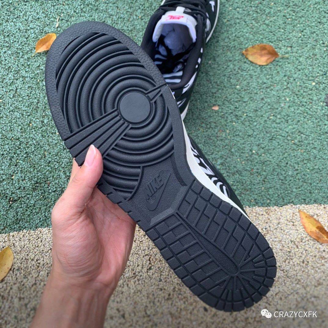 黑色|耐克黑白斑马联名板鞋 Quartersnacks x Nike SB Dunk Low Zebra