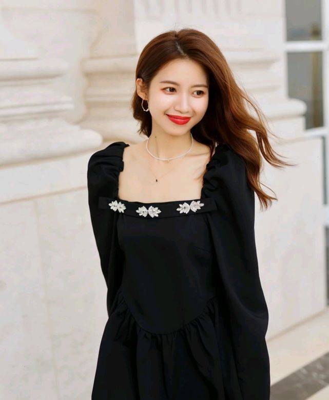 显得|可以做可盐可甜的女人,但要学会穿搭,轻松成为别人眼中的女神