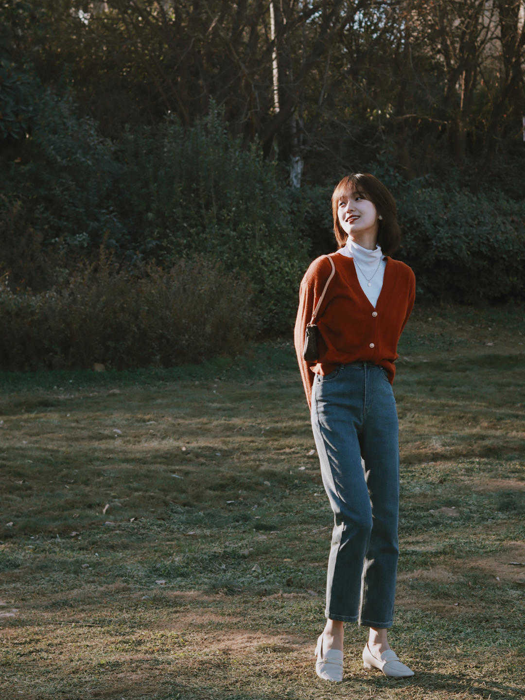 条纹|T恤怎么穿才显气质？快看看这三个小技巧，让你美得高级又洋气