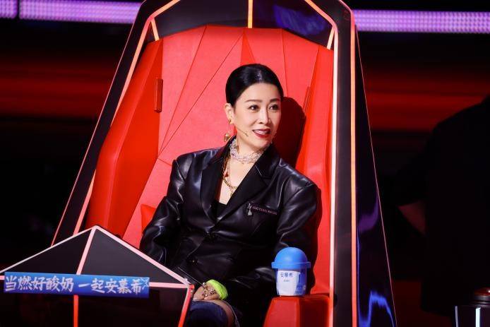 时尚中国好声音盲选 18db21b5649440698193393000878a99.jpeg