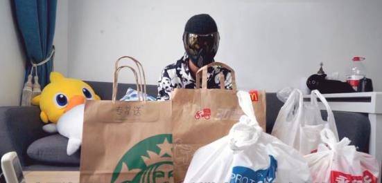 什么|日本网友晒豪华早餐,中国吃货看后嘲笑道:这有什么好显摆的?