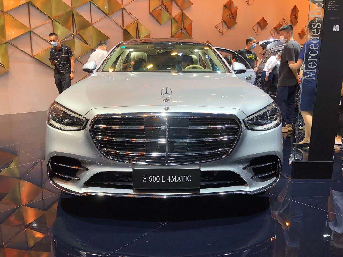 子弹说车丨更豪华更智能2021款奔驰s级成都车展正式上市