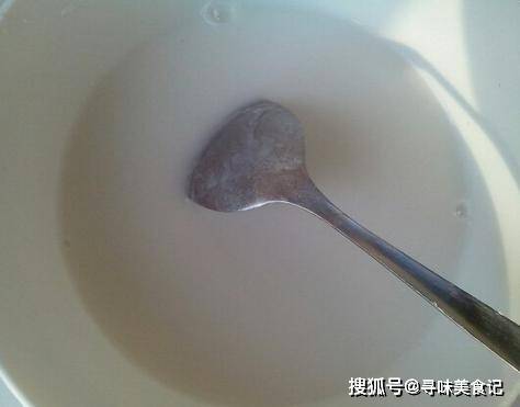 时间|广东特色小吃肠粉,晶莹剔透香糯Q弹,我家孩子早餐隔三差五要吃