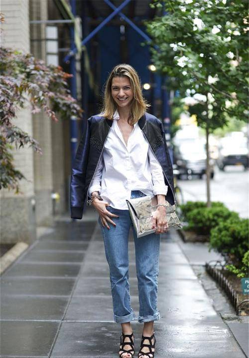 高跟鞋|今年流行的新穿法“牛仔裤+高跟鞋”，显高又显腿长，小个子都爱