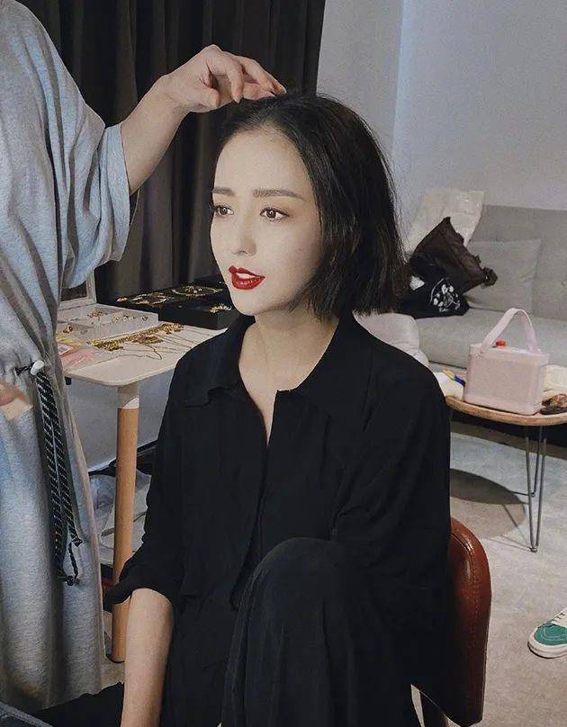 瑞丽|跟倪妮热巴剪最短的头发 做初秋最美的girl