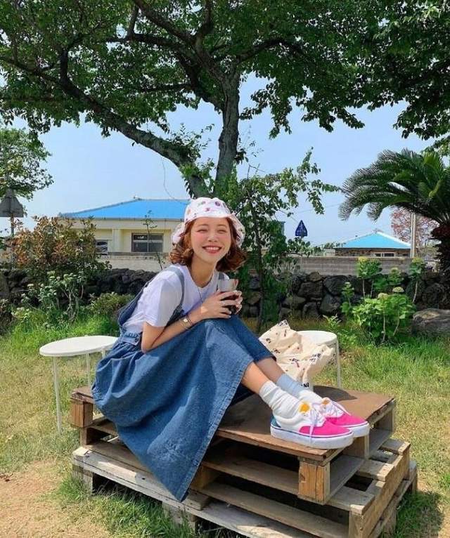 女生|时尚博主Vivamoon轻松解锁甜少女风 适合小个子的甜美穿搭