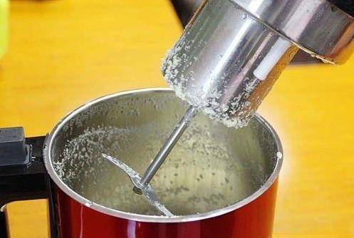 什么|榨豆浆时加什么东西好？下面3种搭配方式，美容养颜、孩子变聪明
