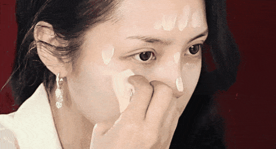 画眉|女人外出不要忘，再忙也要化“淡妆”，教你正确顺序，好看又简单