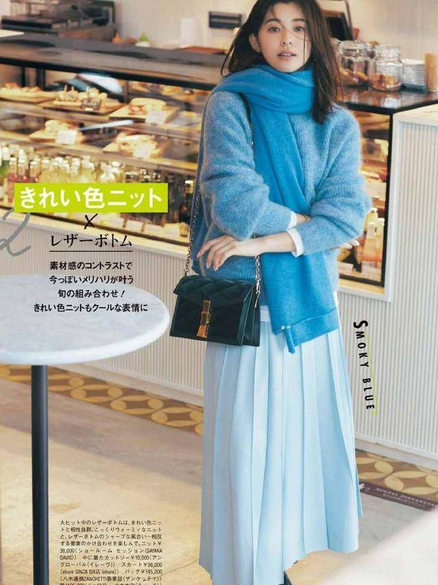 图案|穿毛衣时，参考这几组穿搭思路，温柔又气质