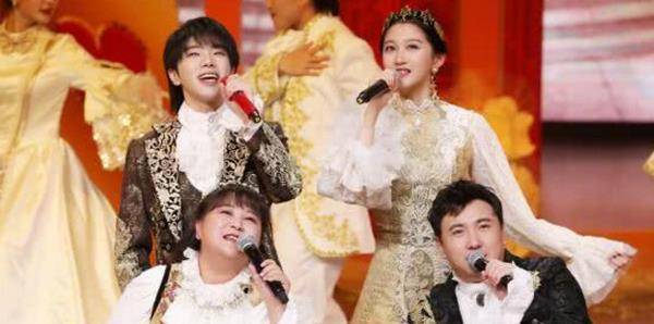 花花|关晓彤发文告别《王牌》,透露下季嘉宾,导演也在努力邀请鹿晗