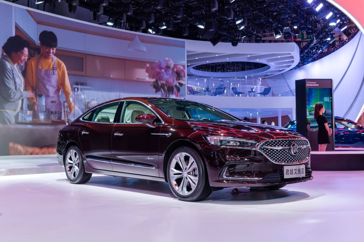 昂科威s gs首秀,别克携15款展车成都车展"秀肌肉"