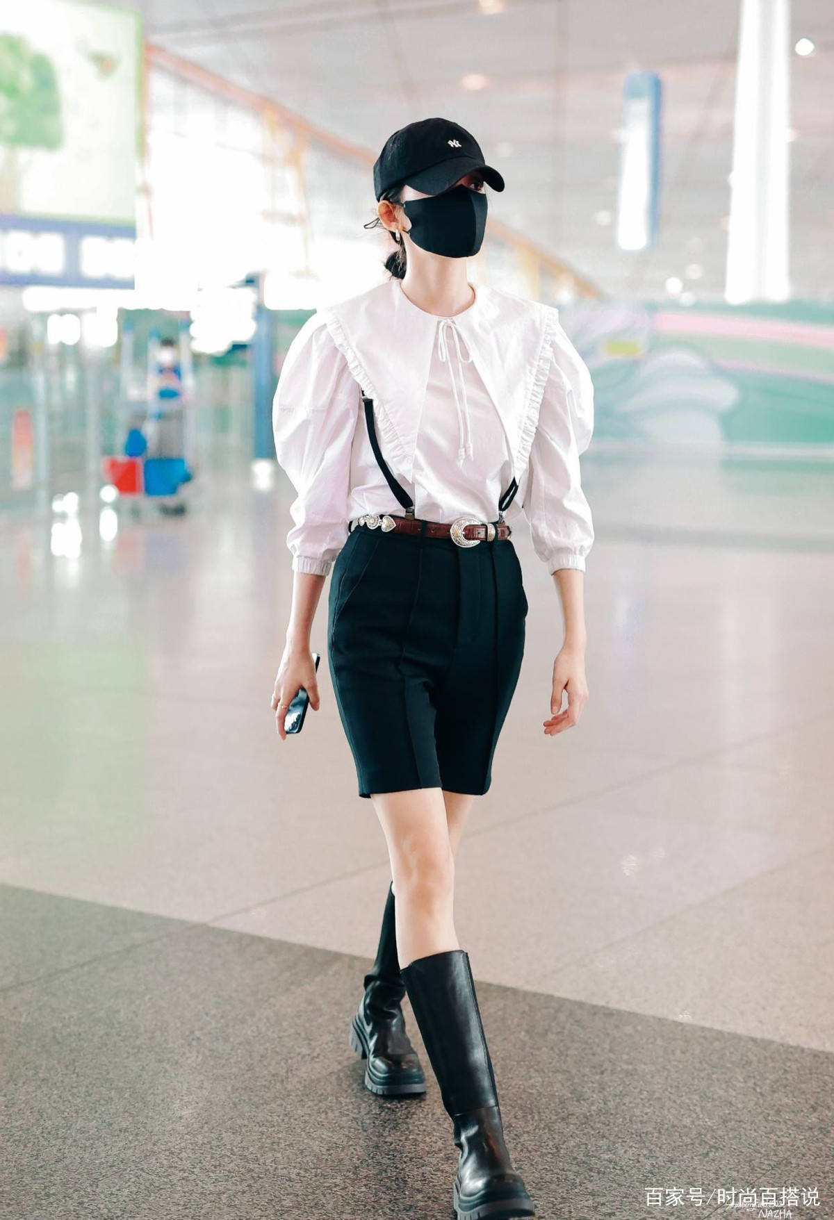 黑色|古力娜扎黑白搭配秒变“酷girl”，卷发造型随性慵懒，满满氛围感