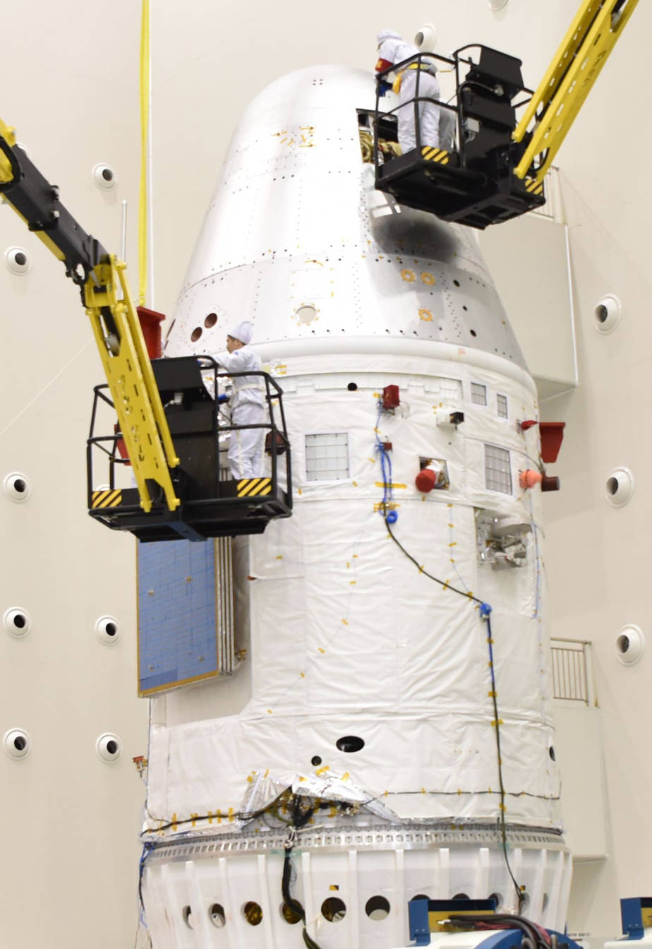 肩负载人登月使命的新飞船将亮相珠海,世界载人航天集大成者