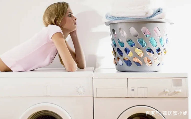 如何用洗衣液洗衣服干净 71a36dc8ff124a05a6506863bc32e490.jpeg