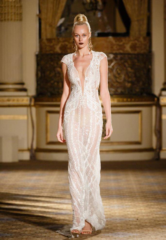 高定|Berta高定婚纱礼服T台秀场，永恒不变的浪漫情怀，戏剧感唯美华服