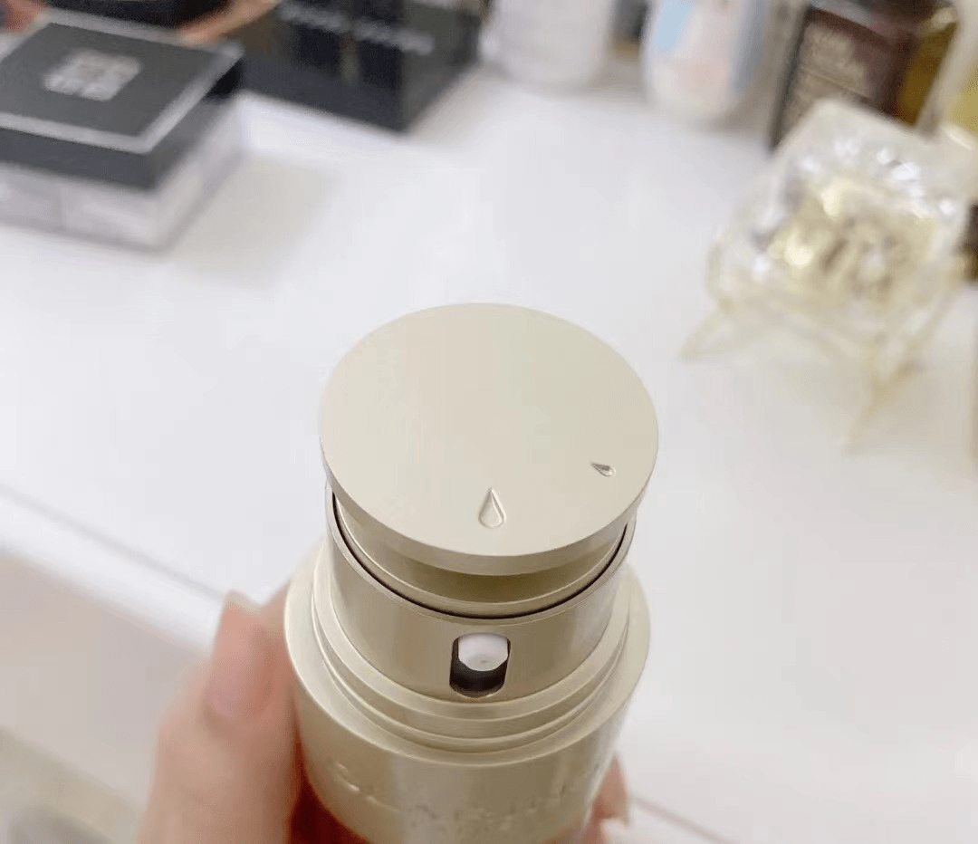 人参|适合30岁女人的精华没几款，小棕瓶是其一，用对了皮肤都不会太差