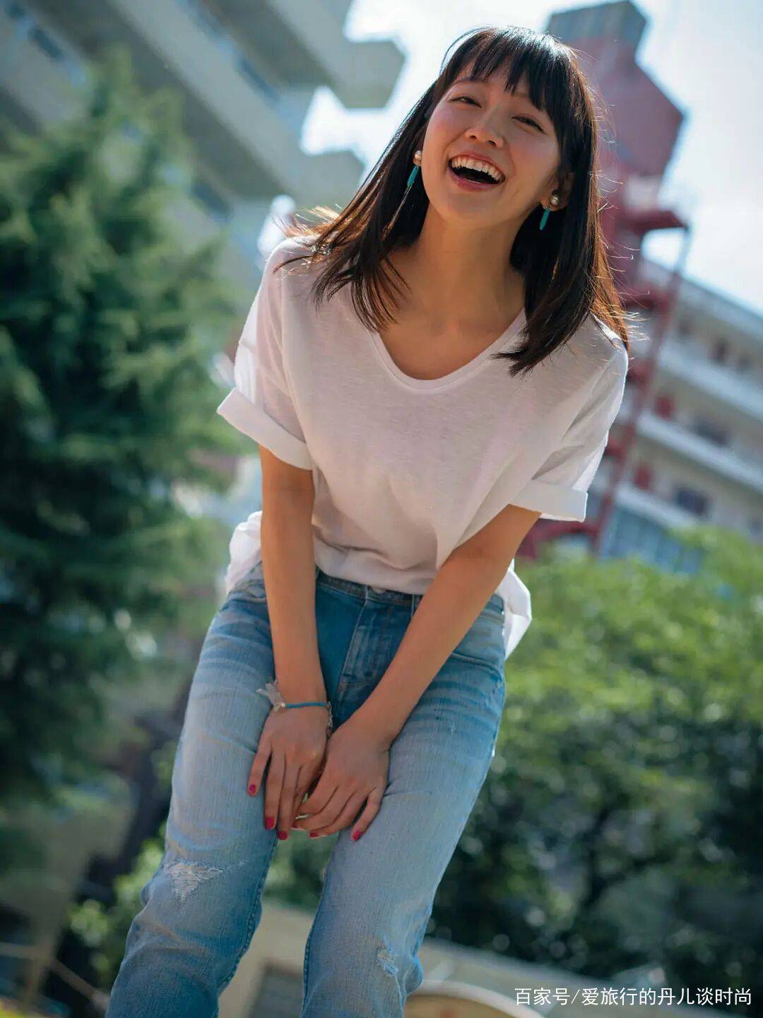 身材|日本90后当红小花吉冈里帆，治愈系穿搭唯美清纯，韵味十足