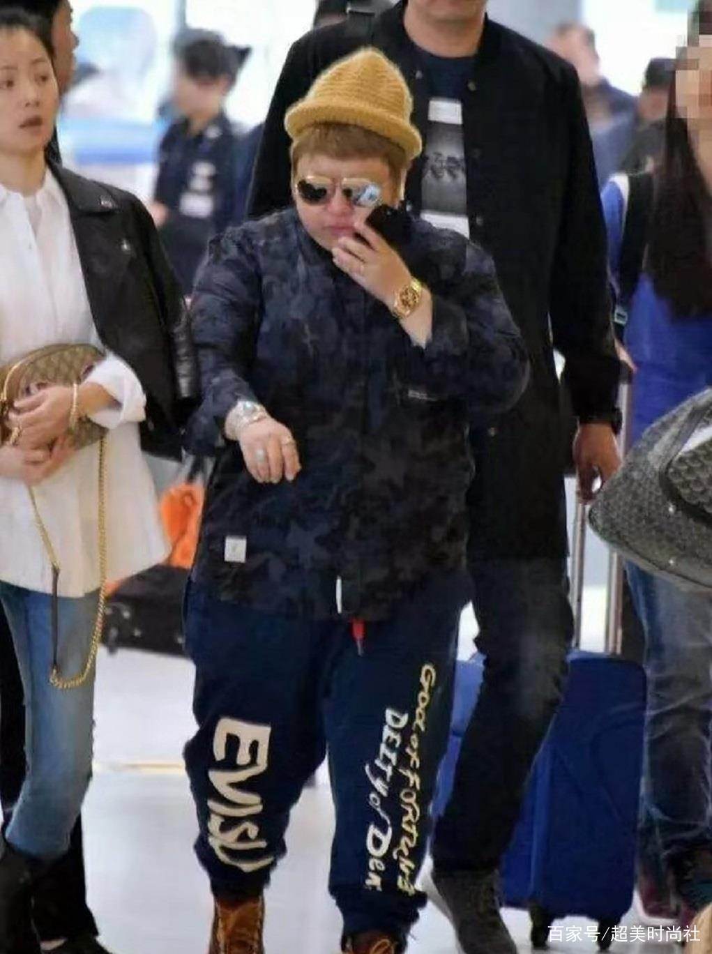 效果|韩红发文庆首专发行23年，机场穿搭被赞太潮流，大码也有时尚感