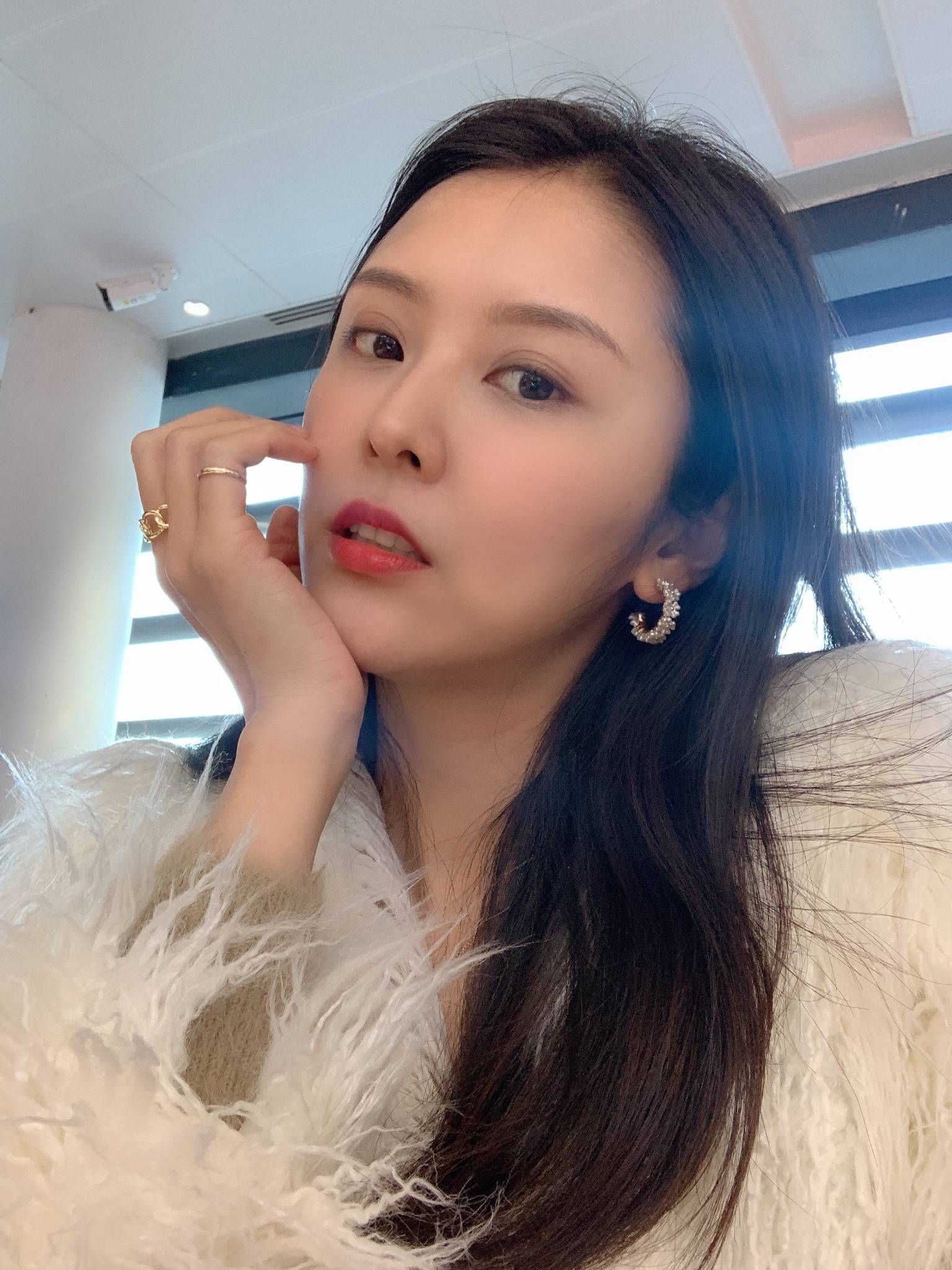 因为|《法医秦明》系列播出，王蕾角色不简单，弹幕区成亮点