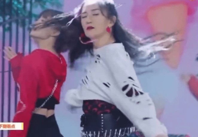 女神|谢娜回归《快本》预告,赵丽颖助阵,状态好嗨