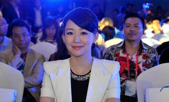 设计|实力+颜值!潘晓婷身材太好吸睛无数,清新甜美犹如冻龄美女