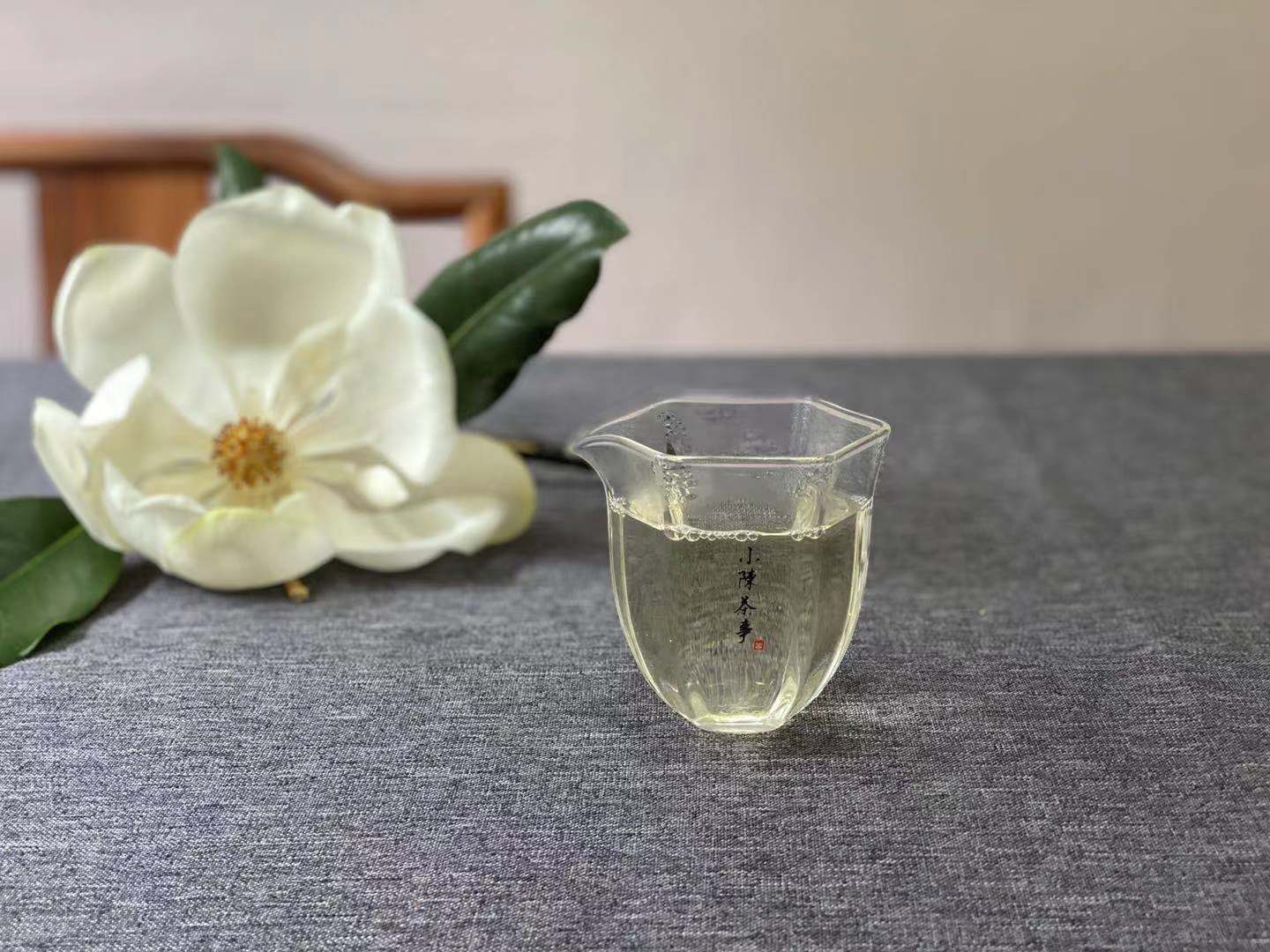 安吉白茶能存多久 4e61b6c238ef4626b27331ec866c307e.jpeg