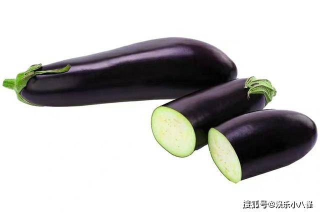 茄子新吃法 切2刀蒸一蒸 简单快捷的下饭菜省时省力 鲜香四溢 流失