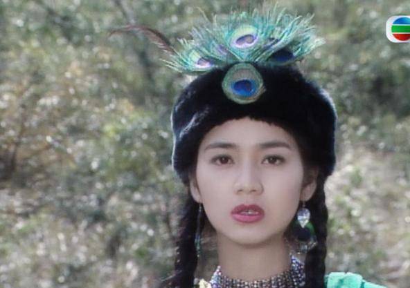 服装|女星挑战异域造型：“玉兔精”惊为天人，谁才是你心中最美风景？